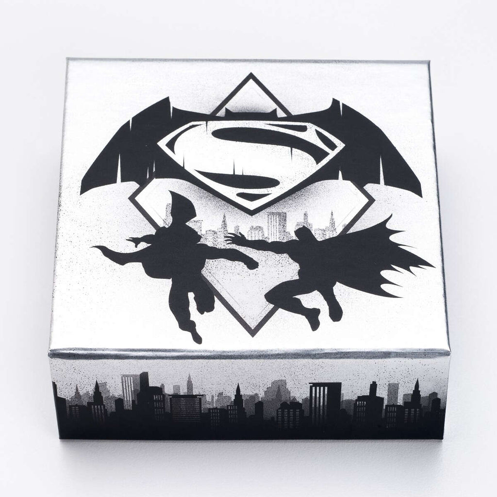 2016 $10 Batman v Superman: Dawn of JusticeTM - Logo - Pure Silver Coi