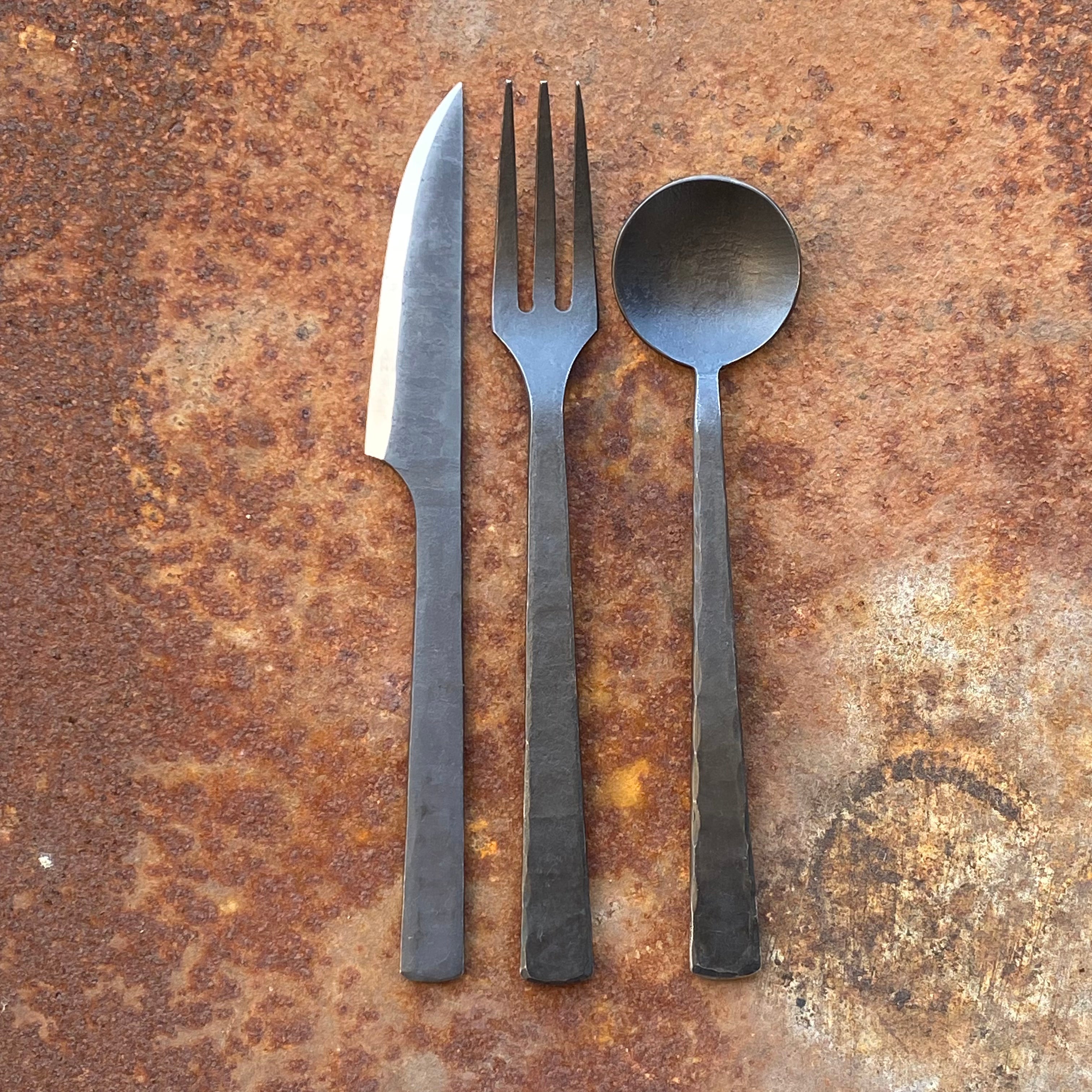 CUTLERY SET