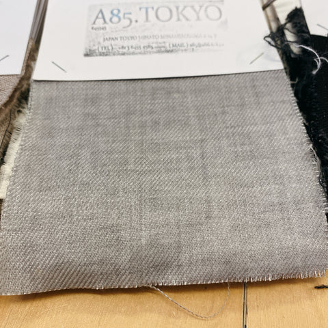 麻は１２４色あります　Linen 124 colors