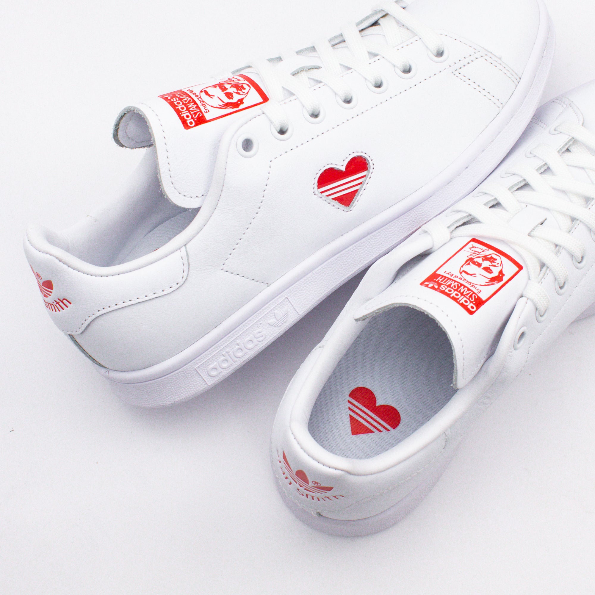 adidas valentine stan smith