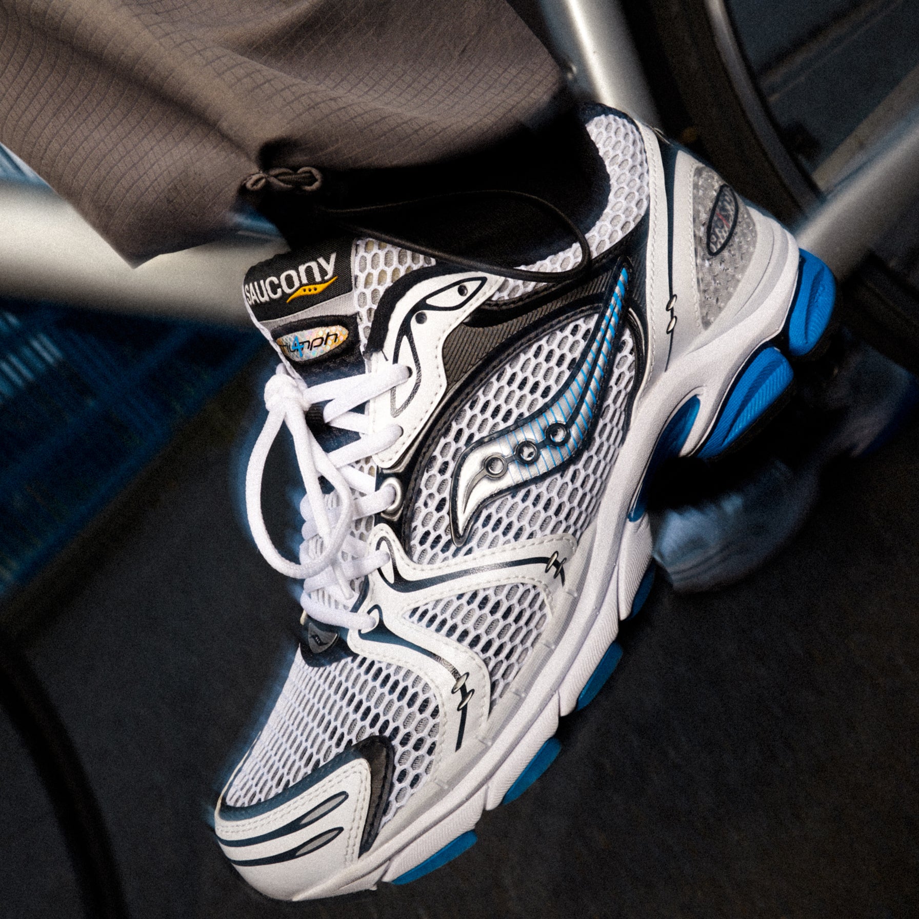 Everything You Need to Know about The Saucony ProGrid Triumph 4 ...