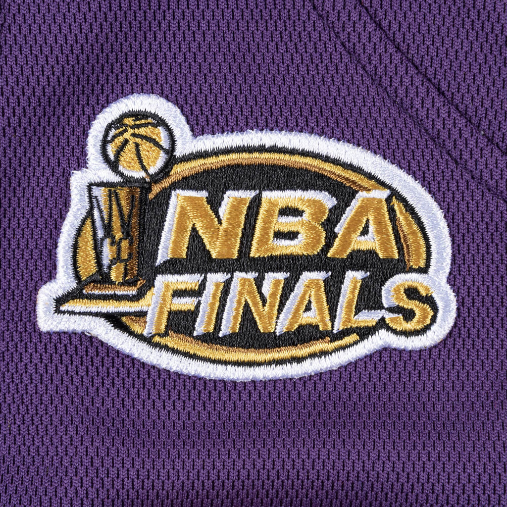 Los Angeles Lakers Kobe Bryant 2000- 01 Authentic Swingman Jersey