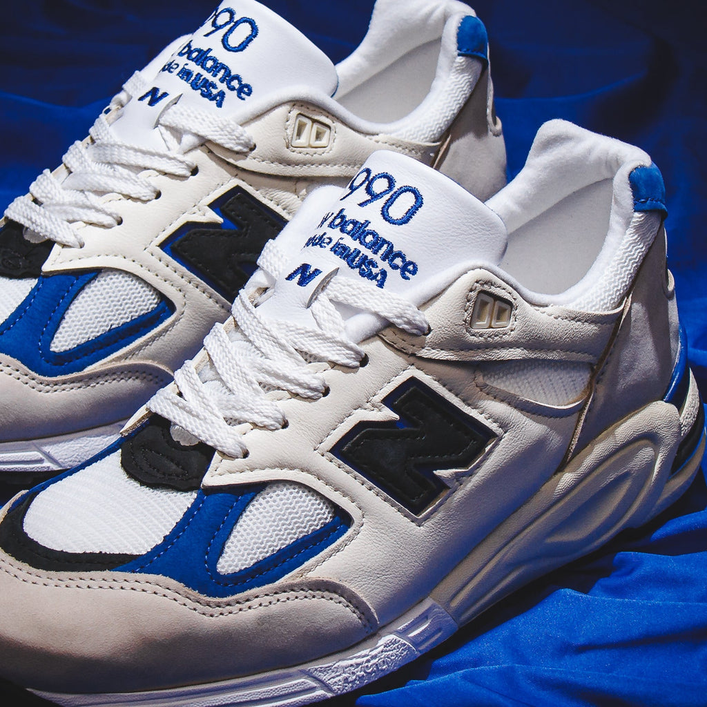 WHITEニューバランス　＜New Balance＞M990WB2 スニーカー