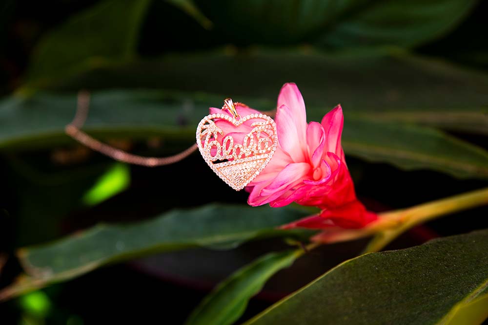 rose gold pavé aloha heart pendant lined with diamonds 