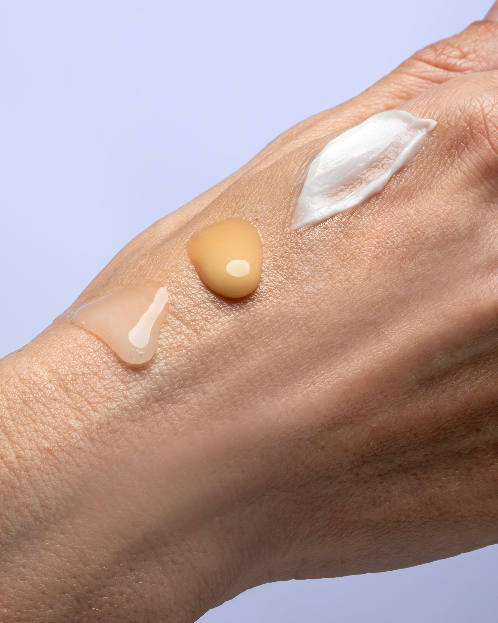 bio_balance_routine_texture_hand.jpg__PID:3917716b-353c-42cb-805b-49a4f155d427
