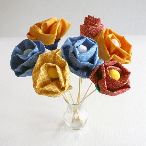 Easy Fabric Flowers Tutorial