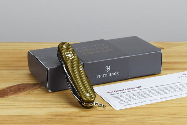 Victorinox Pioneer X Alox Multitool Pocket Knife 0.8231.L24 (Limited Edition 2024)