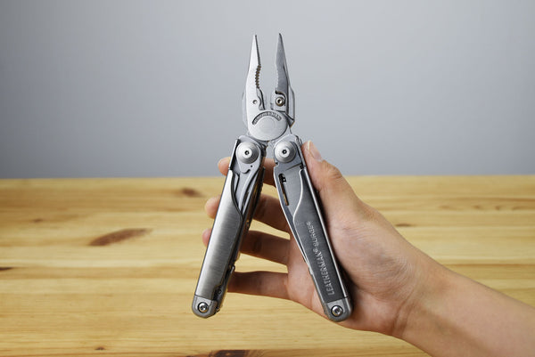 Leatherman Surge Multitool (Stainless)