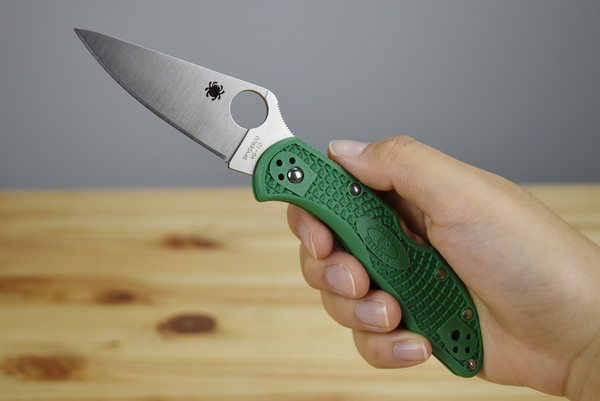 Spyderco C11FPGR Delica 4 FRN (Green)