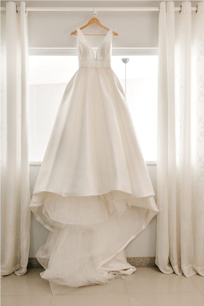 wedding dress