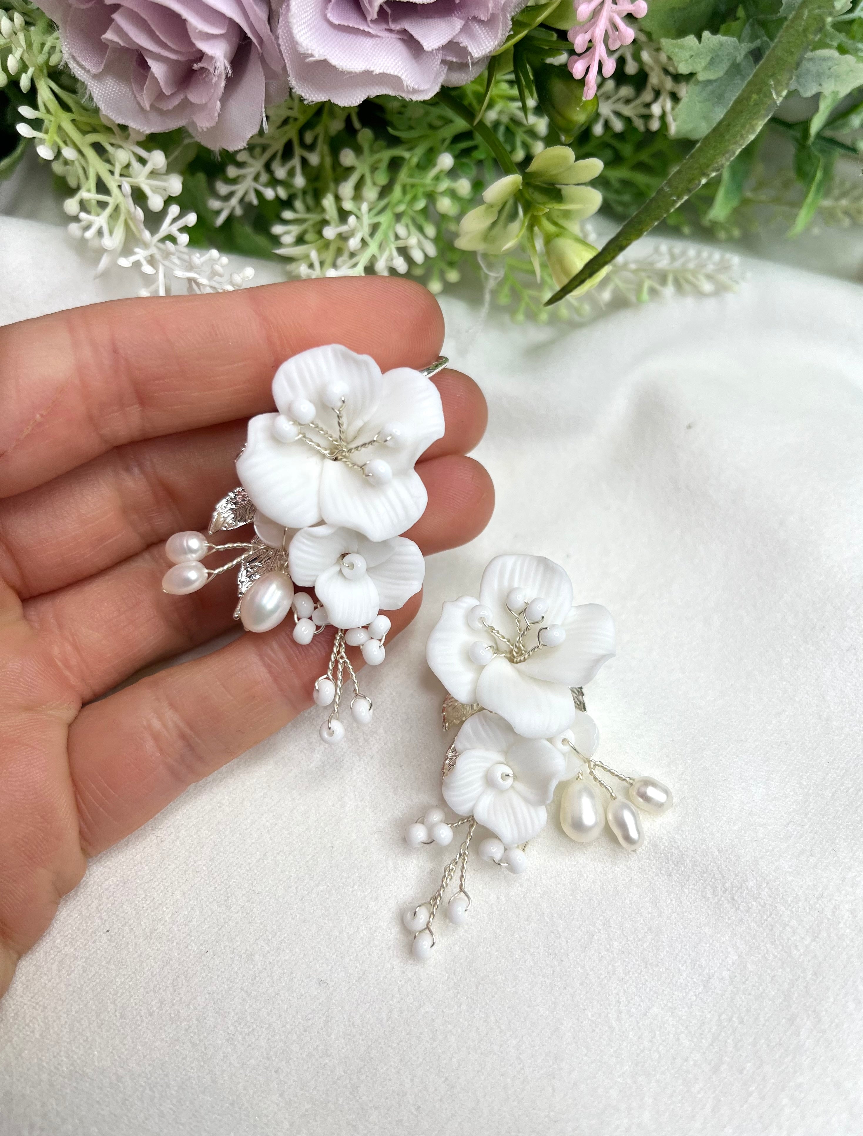 The Thea Floral Earrings – Elody Bride