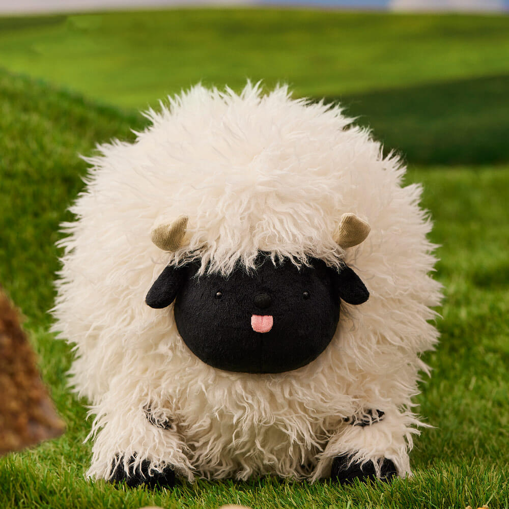 What is Valais Black-nosed Sheep? Can I have a pet Valais Black-nosed –  KEAIart