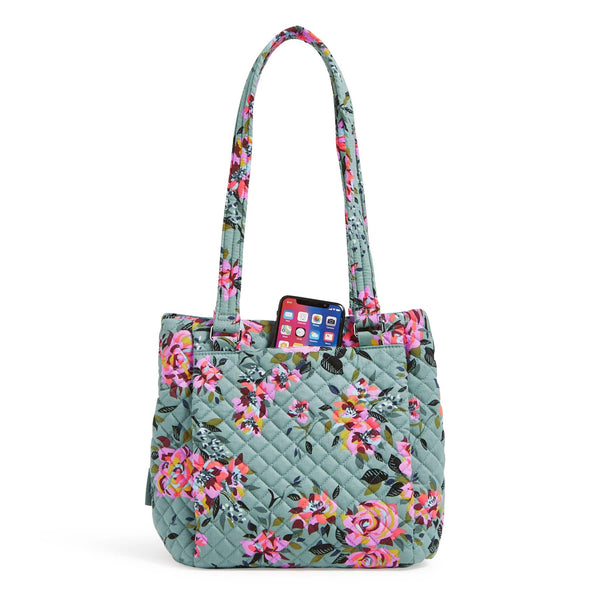 Rosy Outlook – Vera Bradley Outlet Store