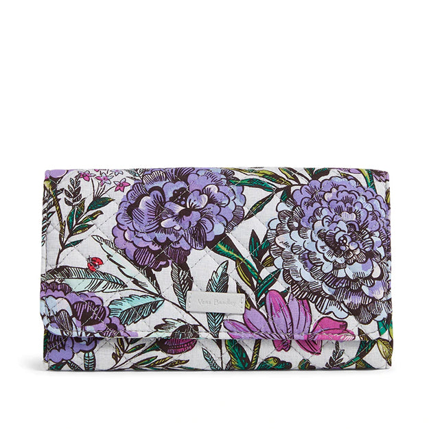 The Ultimate Wallet Comparison Guide – Vera Bradley