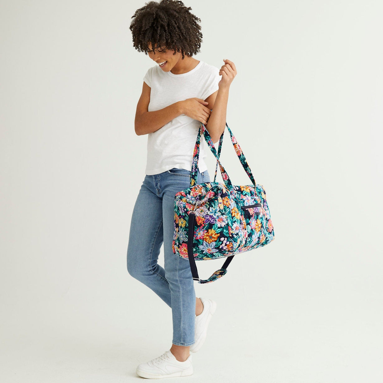 Vera Bradley Large Duffel Review