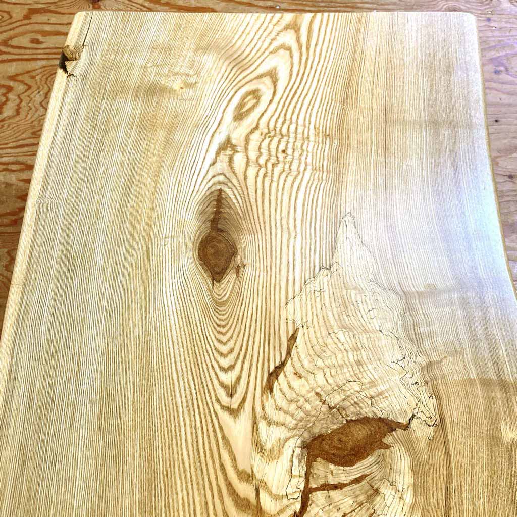 木材　タモ　天然一枚板　貴重