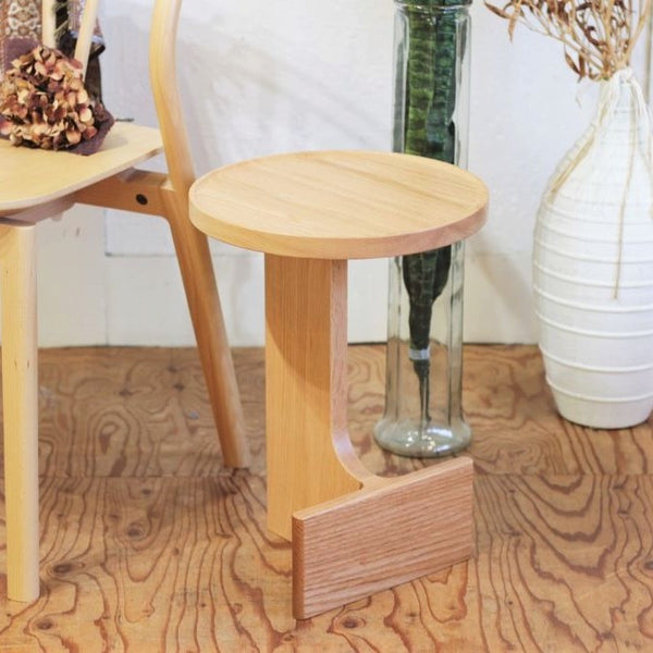 BEAM SIDE TABLE / ARIAKE(有明) | unimac.az