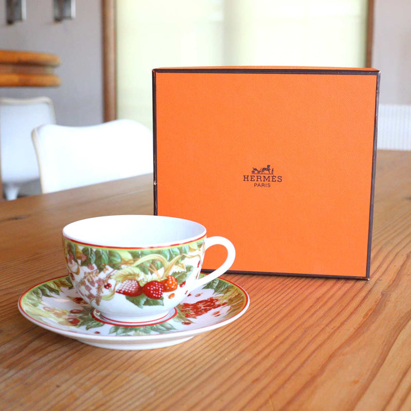 HERMES tea cup 2客セット“極美品” bus60.hr