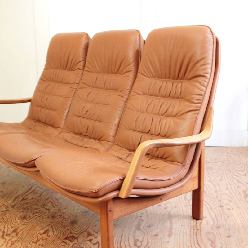 一部予約販売中】 北欧 デンマーク BERG Furniture チーク無垢 本革 3