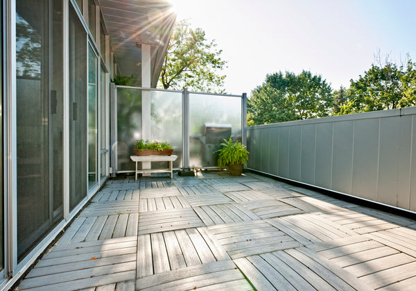 Klickfliesen als Bodenbelag für den Balkon