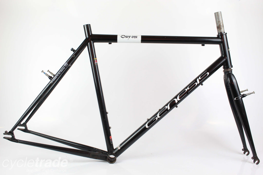 genesis day one frameset