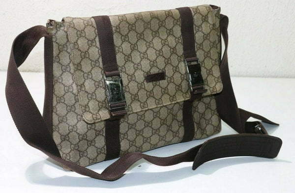 Gucci: Vintage GG Oval Crossbody Bag - Brown Leather/Beige Fabric – GEM  Pawnbrokers