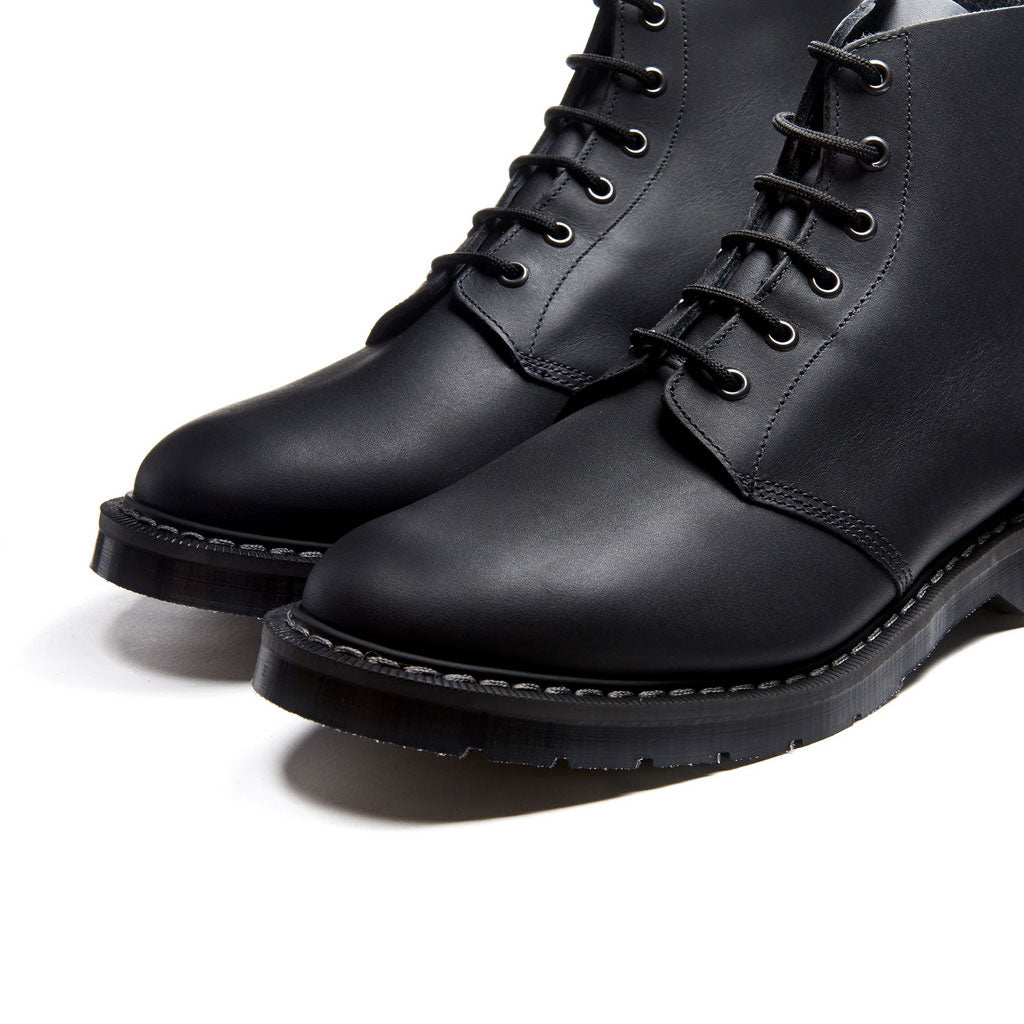 Solovair 6 Eye Astronaut Boot Black 