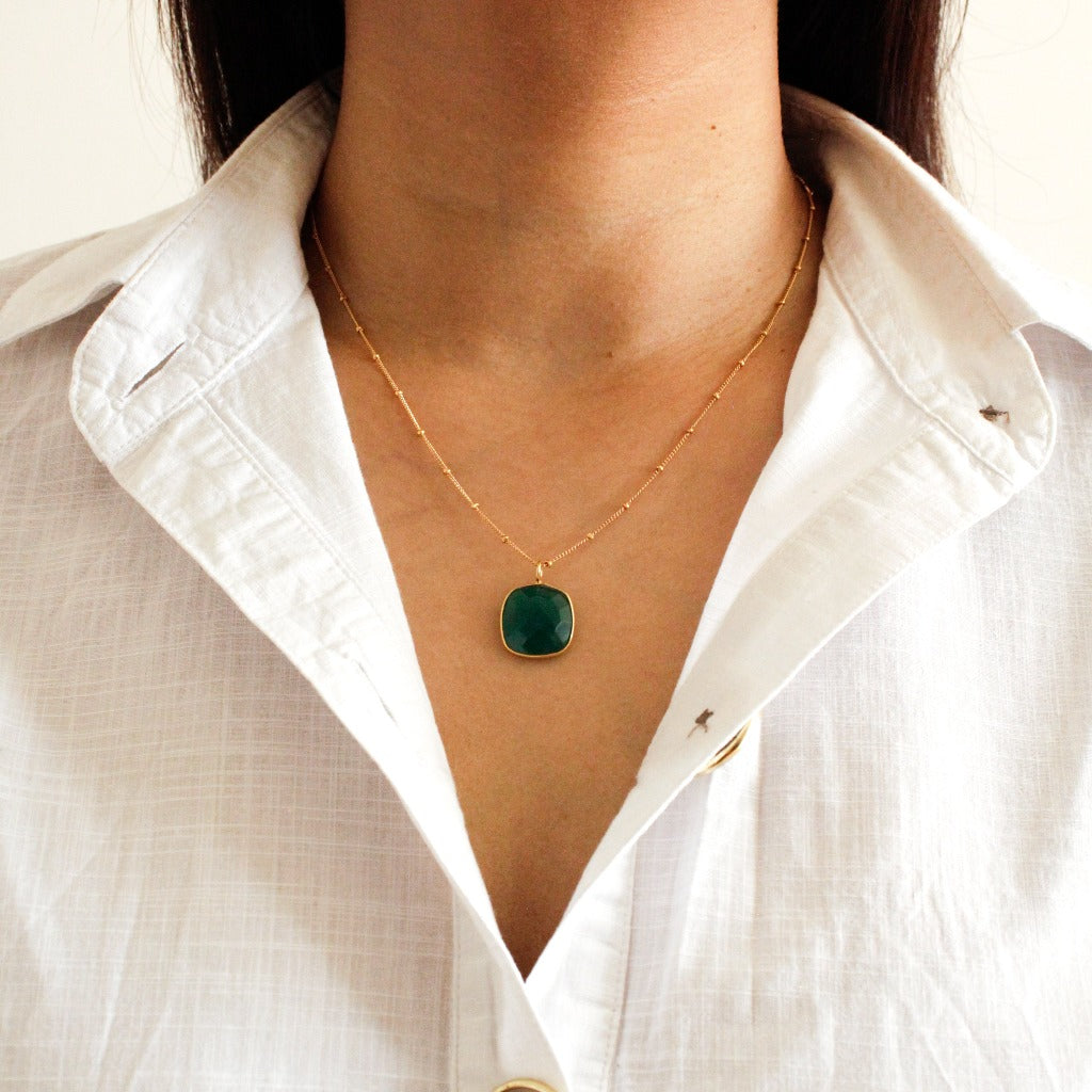 green onyx necklace