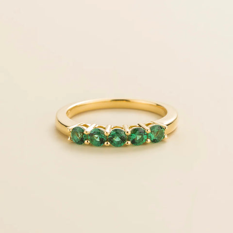 buy onlne Paro gold ring set with Emerald