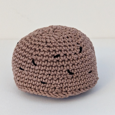Christmas-Pudding-Crochet-Pattern-Base-How-To-Free