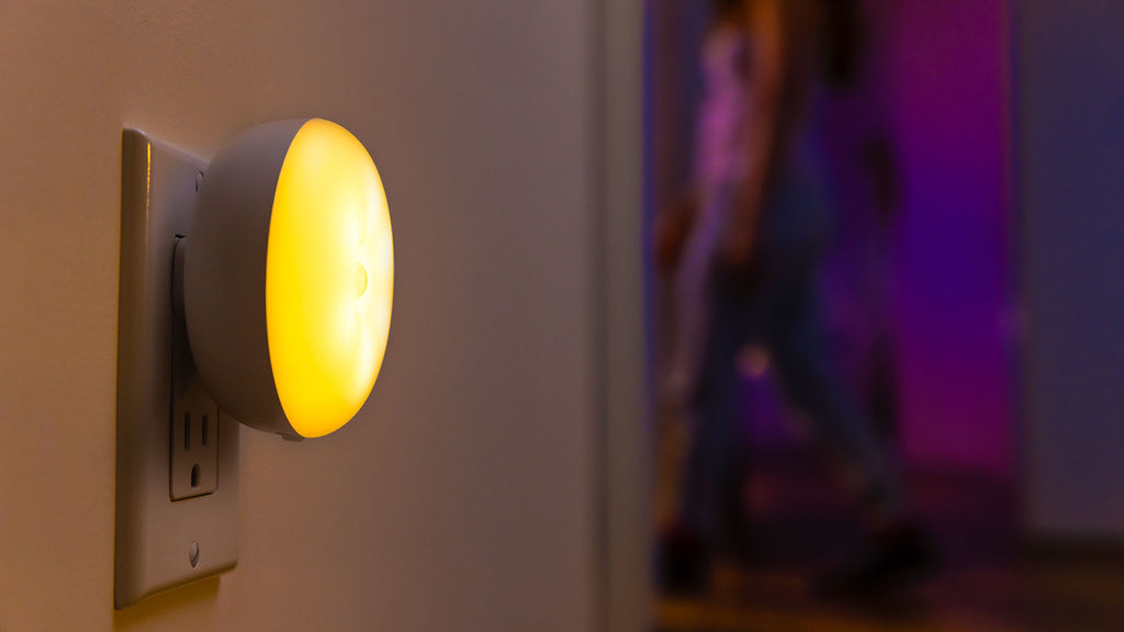 blissember smart night light in warm yellow