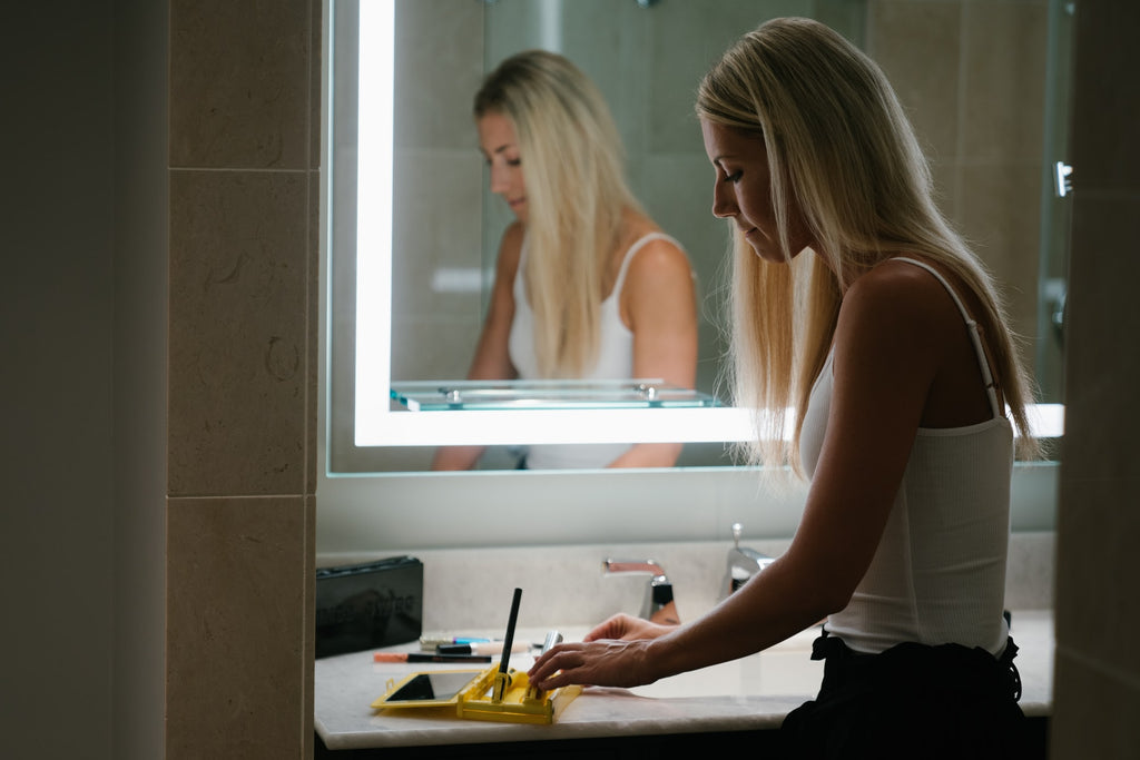 Color Temperature for Bathroom: How to Have the Best Bathroom Lighting –  BlissLights