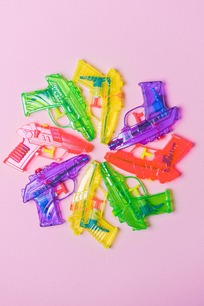 colorful squirt guns