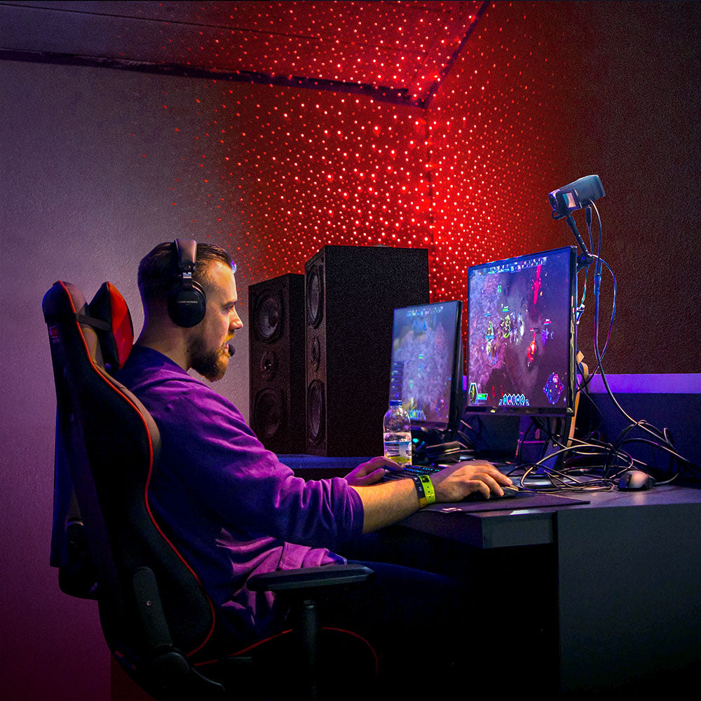 pc gamer with red blissbulb lighting