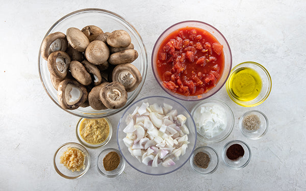 Ingredients for Easy Tomato and Mushroom Curry