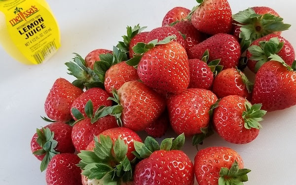 Ingredients for Low Carb Strawberry Pie