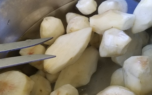 lace peeled sunflower chokes into large pot of cold, salted water and bring to a boil. Reduce the heat to medium cook for about 30 minutes or until the chokes are easily pierced with a fork.