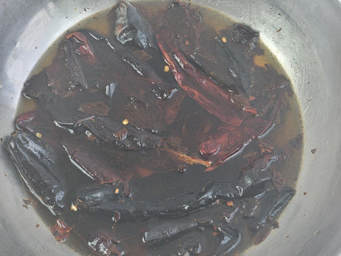 Image of Dried Guajillo Peppers