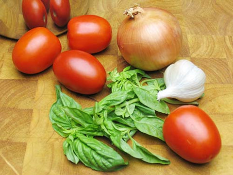 Image of Ingredients for tomato sauce