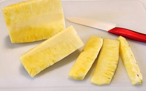 Image of sliced pineapple