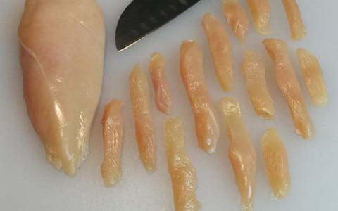 Image of Julienne chicken into thin strips