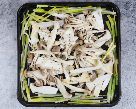 Image of veggies arranged in baking tray