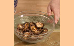 Dried Mushrooms, Reconstitute Step 1