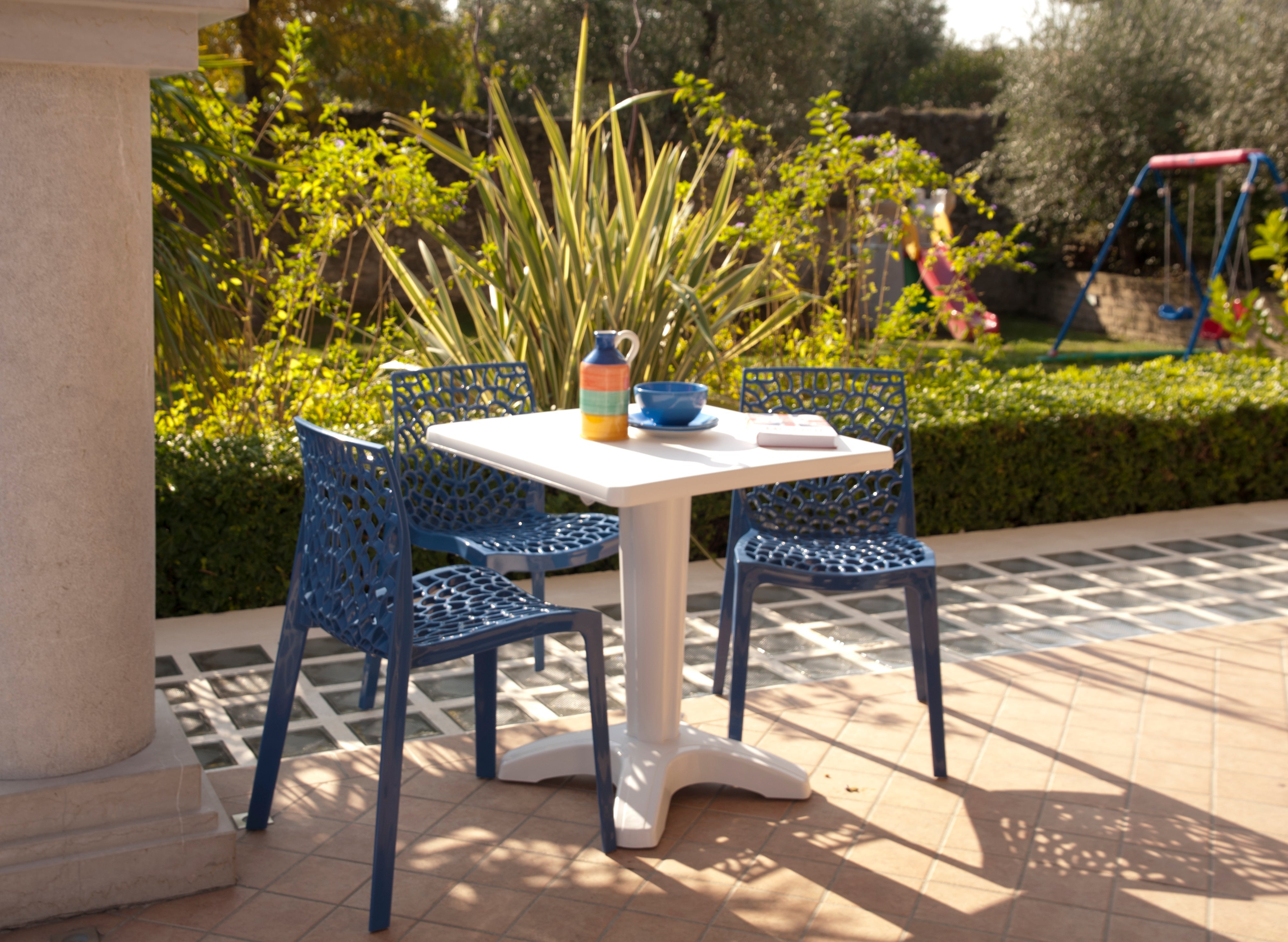 Zavor White Patio Table & Four Avio Blue Gruvyer Chairs - Chairs4Living product image