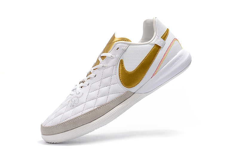 Chuteira Nike TiempoX 10R IC - Branco e Dourado