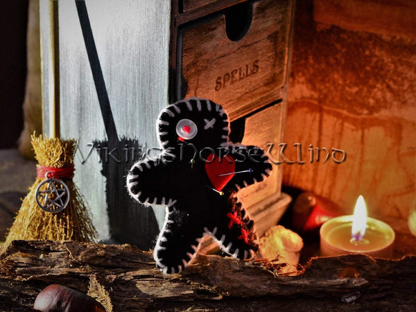 Voodoo Doll, Mini Witch Poppet, Hoodoo Decor TheNorseWind