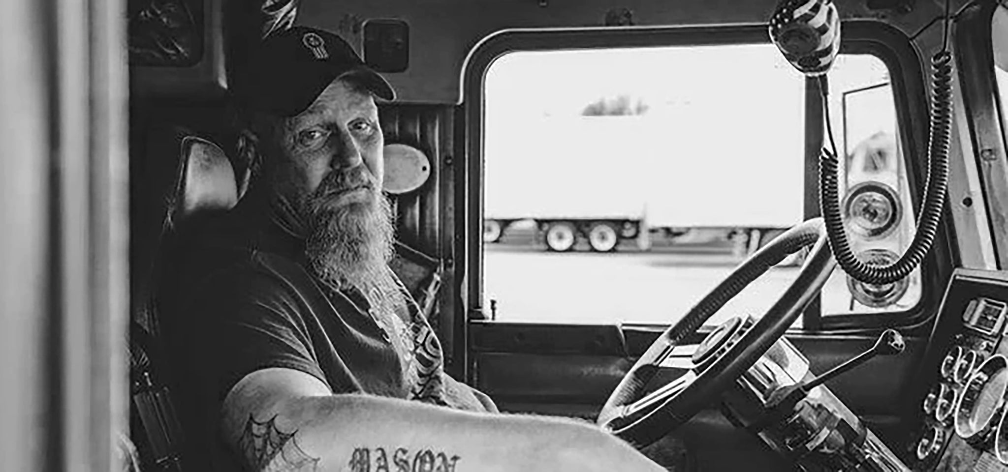 truck driver wearing the brave star trucker hat