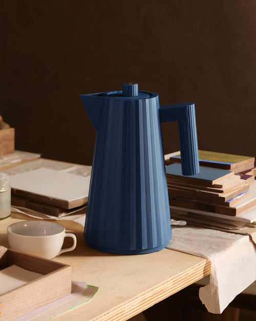 Plissé cl 170 || 1.80 oz Bollitore elettrico. Spina europea Alessi