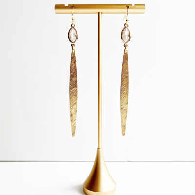 minimalist gold dangle earrings
