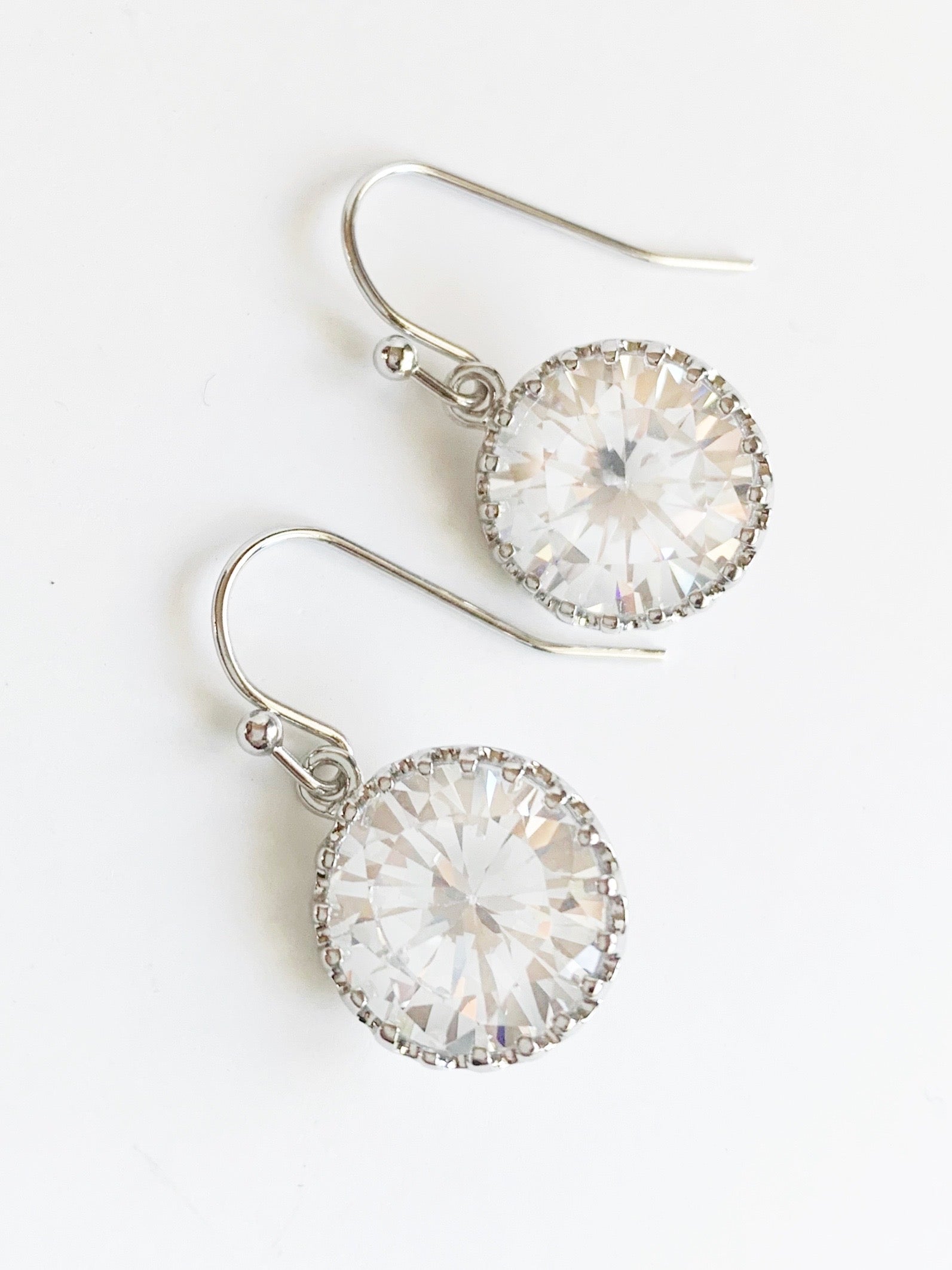 crystal-dangle-earrings-silver